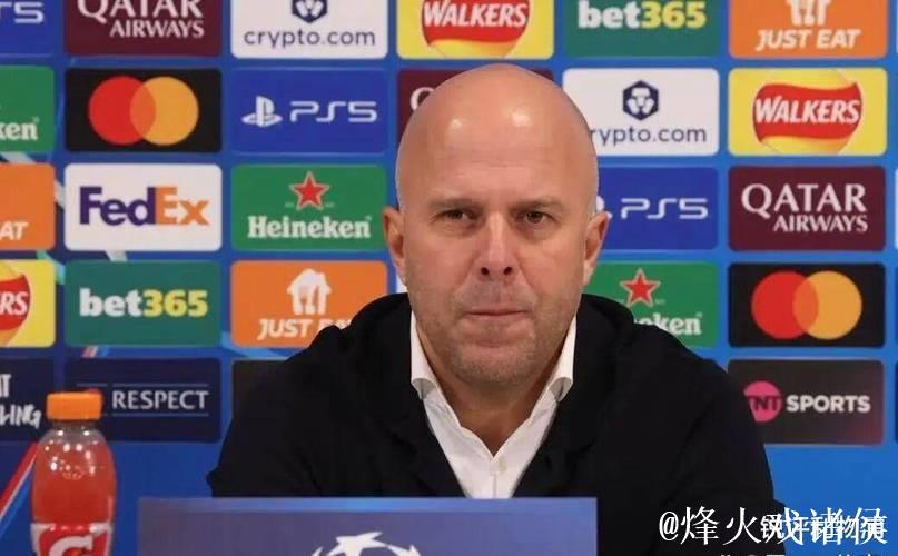 魔鬼赛程+3大主力缺席!利物浦遭遇伤病危机,轮换球员仅剩2名 魔鬼赛程+3大主力缺席!利物浦遭遇伤病危机,轮换球员仅剩2名